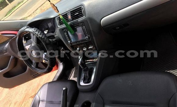 Acheter Occasion Voiture Volkswagen Jetta Rouge à Dakar, Dakar Acheter Occasion Voiture Volkswagen Jetta Rouge à Dakar, Dakar