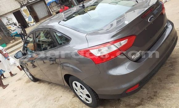 Acheter Occasion Voiture Ford Focus Marron à Dakar, Dakar Acheter Occasion Voiture Ford Focus Marron à Dakar, Dakar