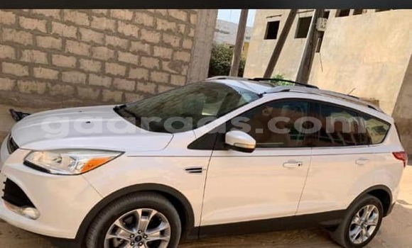 Acheter Occasion Voiture Ford Escape Blanc à Dakar, Dakar Acheter Occasion Voiture Ford Escape Blanc à Dakar, Dakar