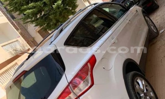 Acheter Occasion Voiture Ford Escape Blanc à Dakar, Dakar Acheter Occasion Voiture Ford Escape Blanc à Dakar, Dakar