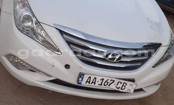 Acheter Occasion Voiture Hyundai Sonata Blanc à Dakar, Dakar Acheter Occasion Voiture Hyundai Sonata Blanc à Dakar, Dakar