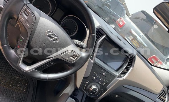 Acheter Occasion Voiture Hyundai Santa Fe Gris à Dakar, Dakar Acheter Occasion Voiture Hyundai Santa Fe Gris à Dakar, Dakar