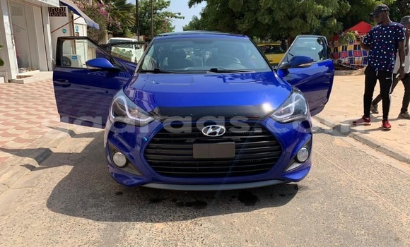 Acheter Occasion Voiture Hyundai Veloster Bleu à Dakar, Dakar Acheter Occasion Voiture Hyundai Veloster Bleu à Dakar, Dakar