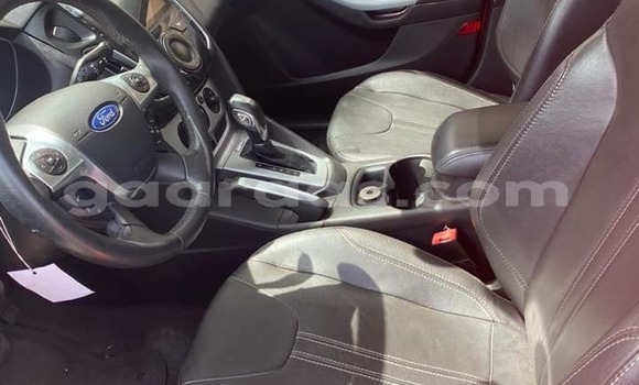 Acheter Occasion Voiture Ford Focus Rouge à Dakar, Dakar Acheter Occasion Voiture Ford Focus Rouge à Dakar, Dakar