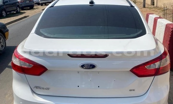 Acheter Occasion Voiture Ford Focus Blanc à Dakar, Dakar Acheter Occasion Voiture Ford Focus Blanc à Dakar, Dakar