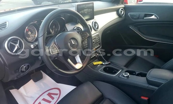 Acheter Occasion Voiture Mercedes‒Benz CLA-klasse Rouge à Dakar, Dakar Acheter Occasion Voiture Mercedes‒Benz CLA-klasse Rouge à Dakar, Dakar