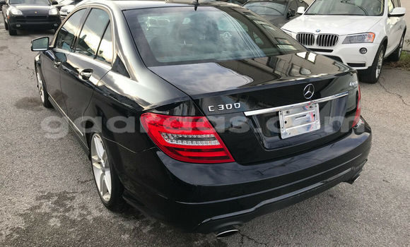 Acheter Occasion Voiture Mercedes‒Benz C–Class Noir à Dakar, Dakar Acheter Occasion Voiture Mercedes‒Benz C–Class Noir à Dakar, Dakar