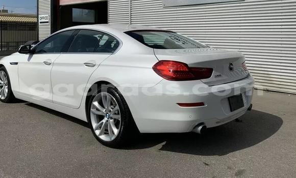 Acheter Occasion Voiture BMW 6er Blanc à Dakar, Dakar Acheter Occasion Voiture BMW 6er Blanc à Dakar, Dakar