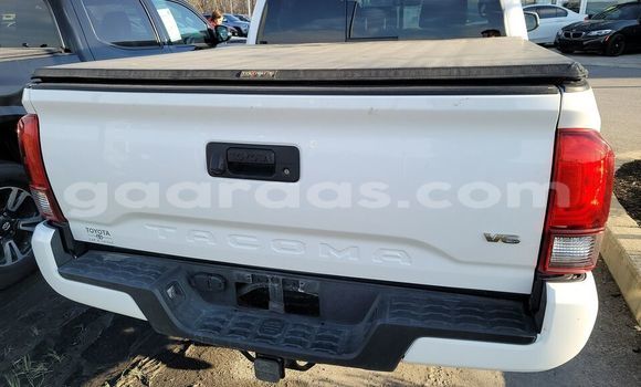 Acheter Occasion Voiture Toyota Tacoma Blanc à Dakar, Dakar Acheter Occasion Voiture Toyota Tacoma Blanc à Dakar, Dakar