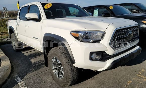 Acheter Occasion Voiture Toyota Tacoma Blanc à Dakar, Dakar Acheter Occasion Voiture Toyota Tacoma Blanc à Dakar, Dakar