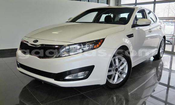 Acheter Occasion Voiture Kia Optima Blanc à Dakar, Dakar Acheter Occasion Voiture Kia Optima Blanc à Dakar, Dakar