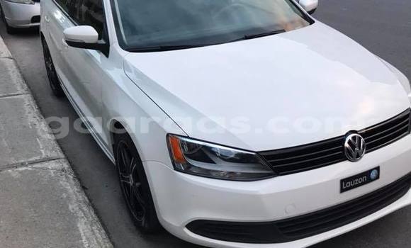 Acheter Occasion Voiture Volkswagen Jetta Blanc à Dakar, Dakar Acheter Occasion Voiture Volkswagen Jetta Blanc à Dakar, Dakar