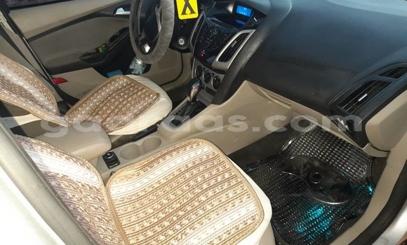 Dieundeu Beess Ford Focus Silver Auto in Dakar in Dakar Dieundeu Beess Ford Focus Silver Auto in Dakar in Dakar