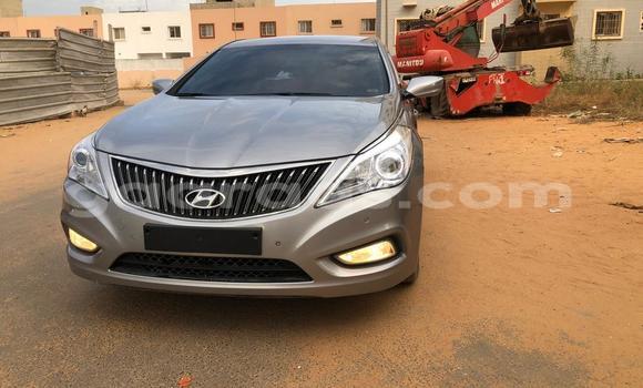 Acheter Import Voiture Hyundai Grandeur Gris à Dakar, Dakar Acheter Import Voiture Hyundai Grandeur Gris à Dakar, Dakar