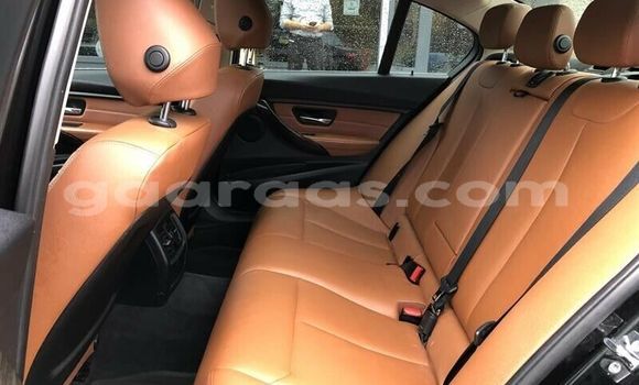 Acheter Occasion Voiture BMW 3–Series Noir à Dakar, Dakar Acheter Occasion Voiture BMW 3–Series Noir à Dakar, Dakar