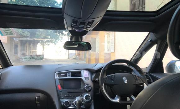 Buy Import DS 5 Silver Car in Dakar in Dakar Buy Import DS 5 Silver Car in Dakar in Dakar