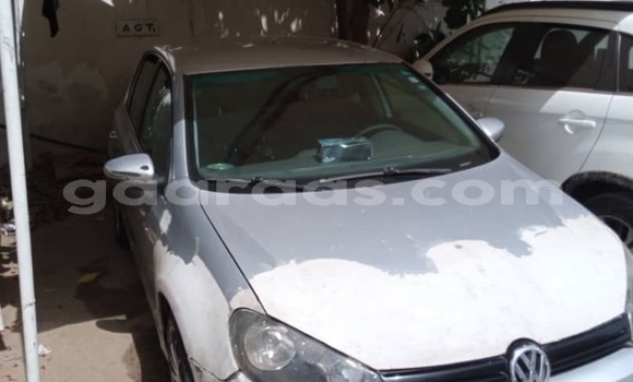 Dieundeu Occasion Volkswagen Golf Silver Auto in Dakar in Dakar