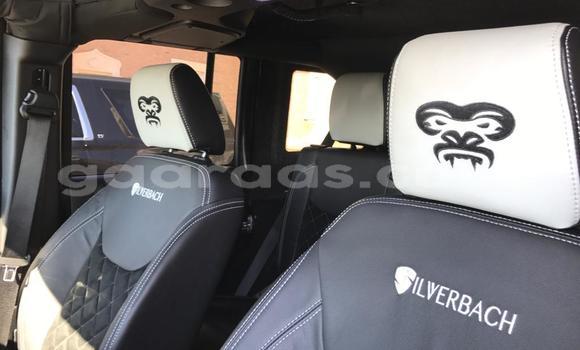 Acheter Occasion Voiture Jeep Commander Noir à Dakar, Dakar Acheter Occasion Voiture Jeep Commander Noir à Dakar, Dakar