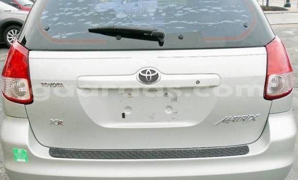 Acheter Occasion Voiture Toyota Matrix Gris à Rufisque, Dakar Acheter Occasion Voiture Toyota Matrix Gris à Rufisque, Dakar