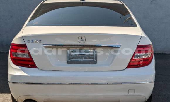 Acheter Occasion Voiture Mercedes‒Benz C–Class Blanc à Thiès, Région de Thiès Acheter Occasion Voiture Mercedes‒Benz C–Class Blanc à Thiès, Région de Thiès