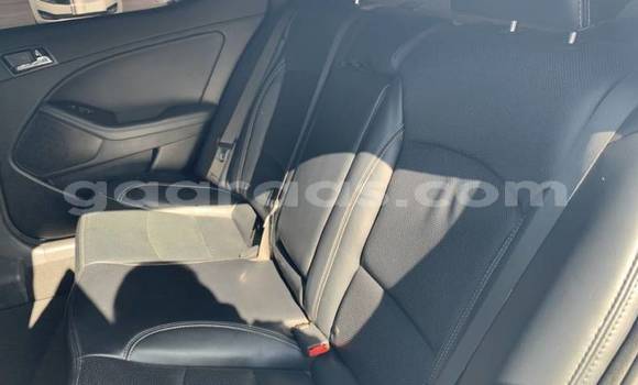 Acheter Occasion Voiture Kia Optima Blanc à Dakar, Dakar Acheter Occasion Voiture Kia Optima Blanc à Dakar, Dakar