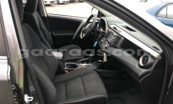 Acheter Occasion Voiture Toyota RAV4 Autre à Dakar, Dakar Acheter Occasion Voiture Toyota RAV4 Autre à Dakar, Dakar