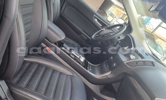 Acheter Import Voiture Ford Edge Noir à Dakar, Dakar Acheter Import Voiture Ford Edge Noir à Dakar, Dakar