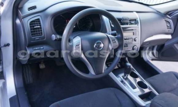 Acheter Occasion Voiture Nissan Altima Gris à Bignona, Ziguinchor Acheter Occasion Voiture Nissan Altima Gris à Bignona, Ziguinchor