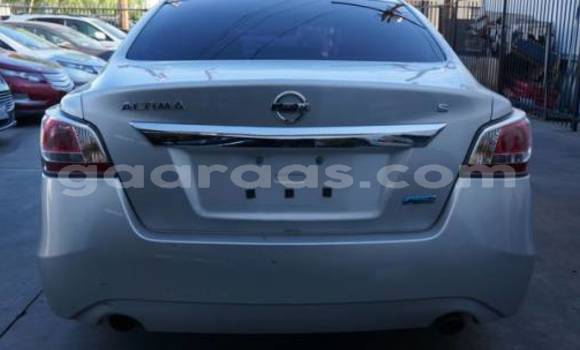 Acheter Occasion Voiture Nissan Altima Gris à Bignona, Ziguinchor Acheter Occasion Voiture Nissan Altima Gris à Bignona, Ziguinchor