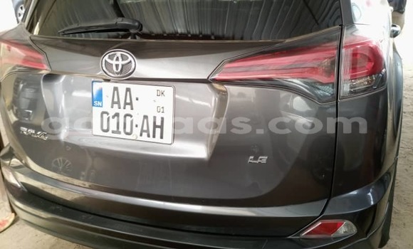 Buy Used Toyota RAV4 Silver Car in Dakar in Dakar Buy Used Toyota RAV4 Silver Car in Dakar in Dakar