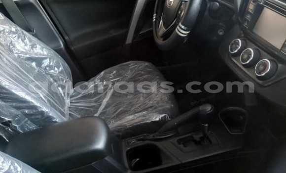 Buy Used Toyota RAV4 Silver Car in Dakar in Dakar Buy Used Toyota RAV4 Silver Car in Dakar in Dakar