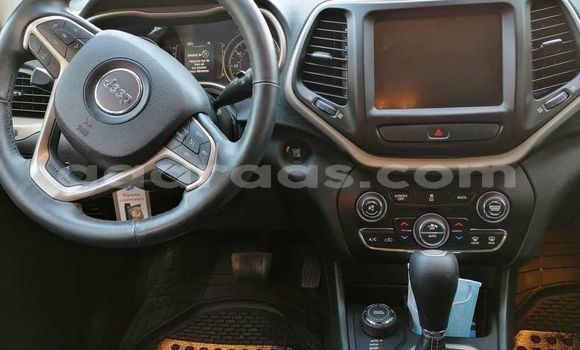 Acheter Occasion Voiture Jeep Cherokee Blanc à Dakar, Dakar Acheter Occasion Voiture Jeep Cherokee Blanc à Dakar, Dakar