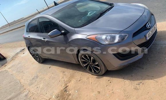 Acheter Occasion Voiture Hyundai Elantra Gris à Dakar, Dakar Acheter Occasion Voiture Hyundai Elantra Gris à Dakar, Dakar