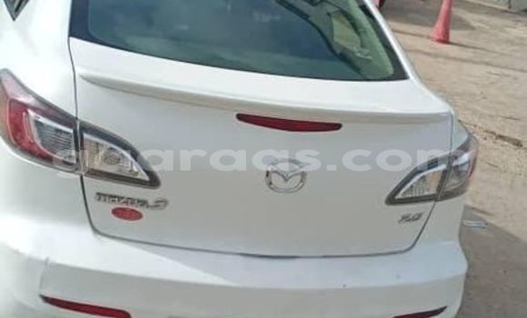 Acheter Occasion Voiture Mazda 3 Blanc à Dakar, Dakar Acheter Occasion Voiture Mazda 3 Blanc à Dakar, Dakar