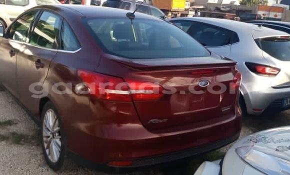 Acheter Occasion Voiture Ford Focus Rouge à Dakar, Dakar Acheter Occasion Voiture Ford Focus Rouge à Dakar, Dakar