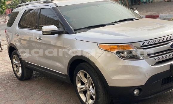 Acheter Occasion Voiture Ford Explorer Gris à Dakar, Dakar Acheter Occasion Voiture Ford Explorer Gris à Dakar, Dakar