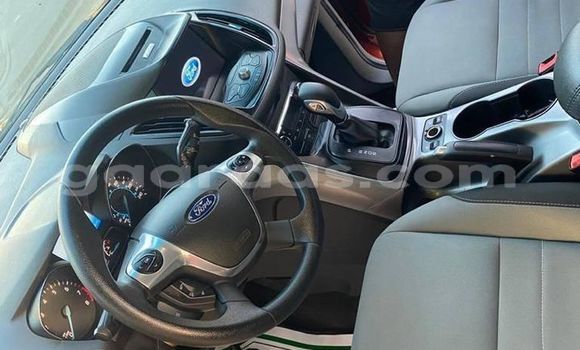 Acheter Occasion Voiture Ford Escape Rouge à Dakar, Dakar Acheter Occasion Voiture Ford Escape Rouge à Dakar, Dakar