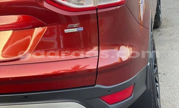 Acheter Occasion Voiture Ford Escape Rouge à Dakar, Dakar Acheter Occasion Voiture Ford Escape Rouge à Dakar, Dakar