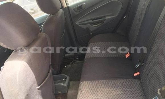 Acheter Occasion Voiture Ford Fiesta Noir à Dakar, Dakar Acheter Occasion Voiture Ford Fiesta Noir à Dakar, Dakar