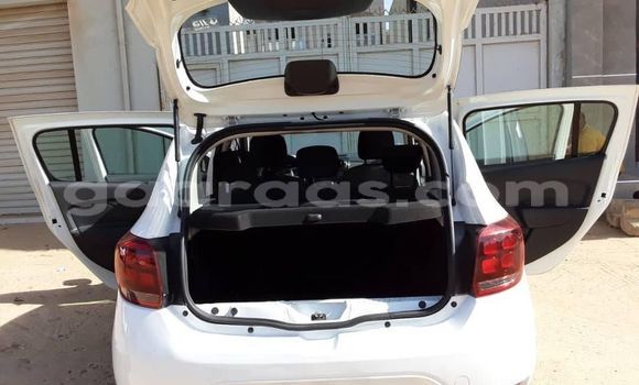 Acheter Occasion Voiture Dacia Sandero Blanc à Bakel, Tambacounda Acheter Occasion Voiture Dacia Sandero Blanc à Bakel, Tambacounda