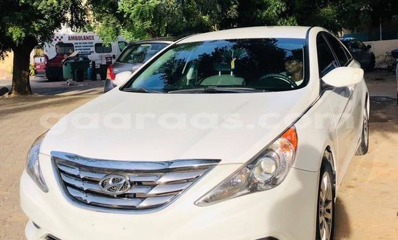 Acheter Occasion Voiture Hyundai Sonata Blanc à Dakar, Dakar Acheter Occasion Voiture Hyundai Sonata Blanc à Dakar, Dakar