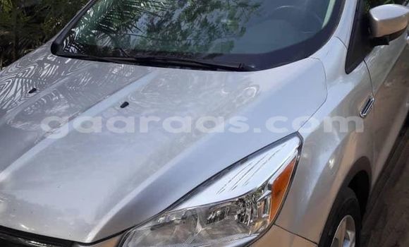 Acheter Occasion Voiture Ford Escape Gris à Dakar, Dakar Acheter Occasion Voiture Ford Escape Gris à Dakar, Dakar