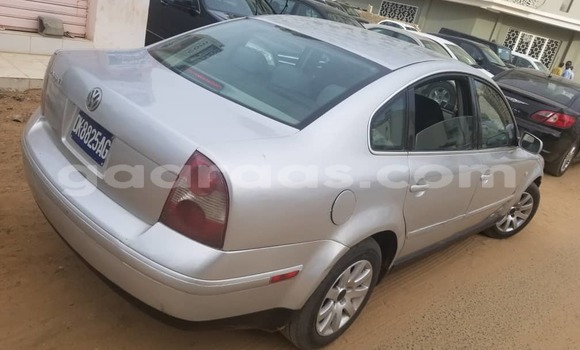 Dieundeu Occasion Volkswagen Passat Silver Auto in Dakar in Dakar Dieundeu Occasion Volkswagen Passat Silver Auto in Dakar in Dakar