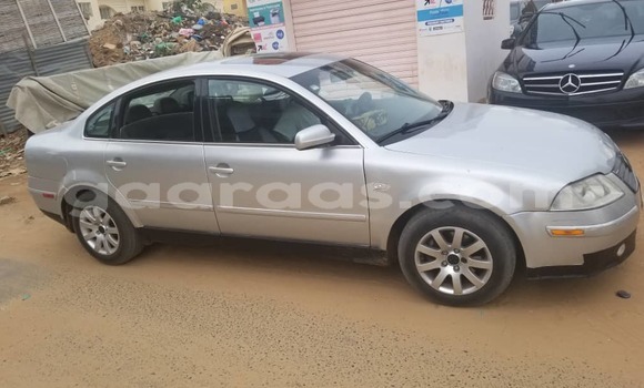 Dieundeu Occasion Volkswagen Passat Silver Auto in Dakar in Dakar Dieundeu Occasion Volkswagen Passat Silver Auto in Dakar in Dakar