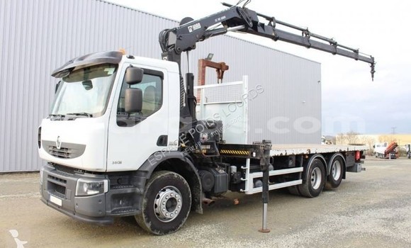 Dieundeu Occasion Renault 10 White Auto in Dakar in Dakar Dieundeu Occasion Renault 10 White Auto in Dakar in Dakar