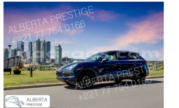 Acheter Import Voiture Porsche Cayenne Bleu à Dakar, Dakar