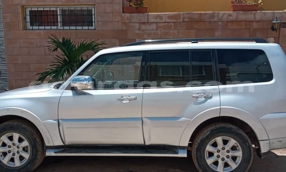 Acheter Occasion Voiture Mitsubishi Pajero Gris à Dakar, Dakar