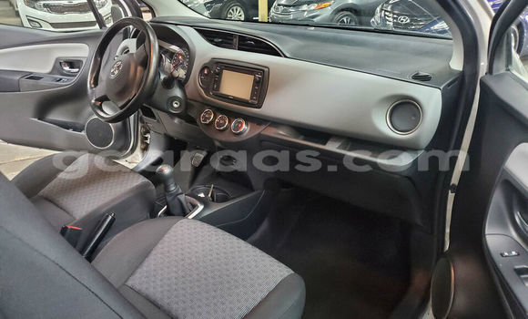 Dieundeu Occasion Toyota Yaris Silver Auto in Dakar in Dakar