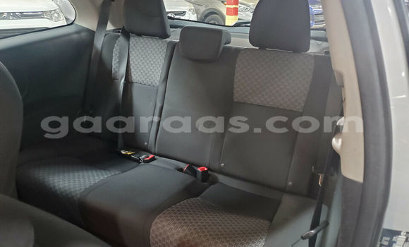 Acheter Occasion Voiture Toyota Yaris Gris à Dakar, Dakar Acheter Occasion Voiture Toyota Yaris Gris à Dakar, Dakar