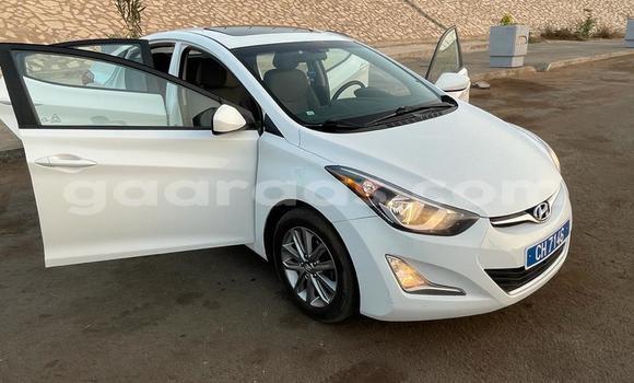 Acheter Import Voiture Hyundai Elantra Blanc à Dakar, Dakar Acheter Import Voiture Hyundai Elantra Blanc à Dakar, Dakar